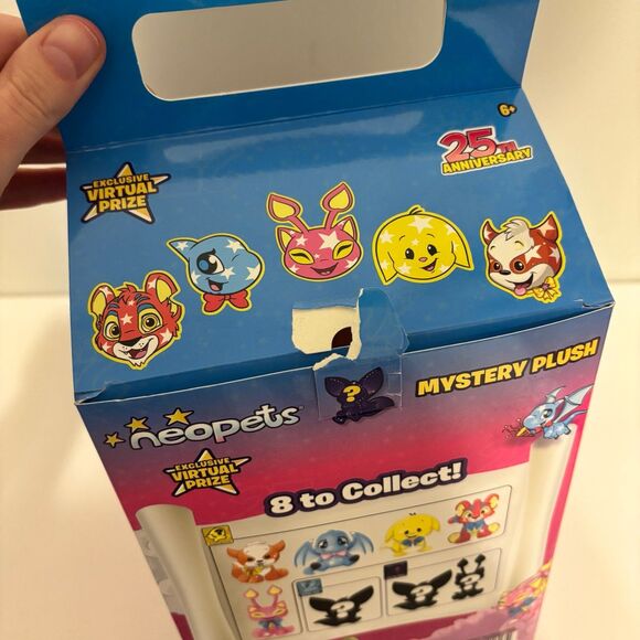 Neopets 25th Anniversary Mystery Plush - Aisha - Picture 6 of 9